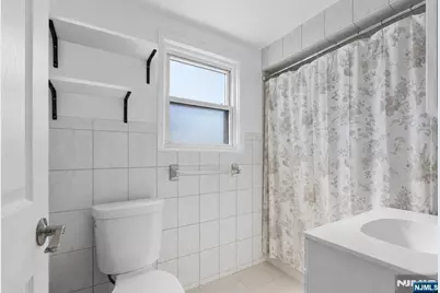 208 Page Avenue, Lyndhurst Township, NJ 07071 - Photo 26