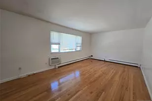 157 Morningside Ln, Palisades Park, NJ 07650 - Photo 2