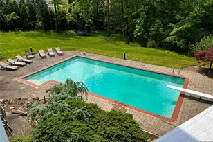 165 Hoover Dr, Cresskill, NJ 07626 - Photo 4