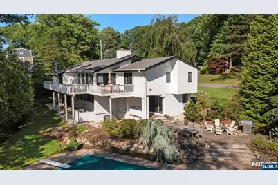 165 Hoover Drive, Cresskill, NJ 07626 - Photo 28