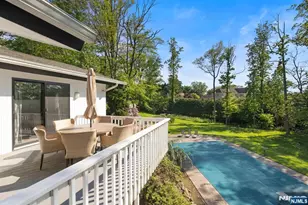 165 Hoover Dr, Cresskill, NJ 07626 - Photo 26