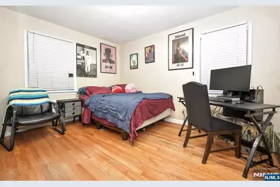 84 Burton Avenue, Hasbrouck Heights, NJ 07604 - Photo 20