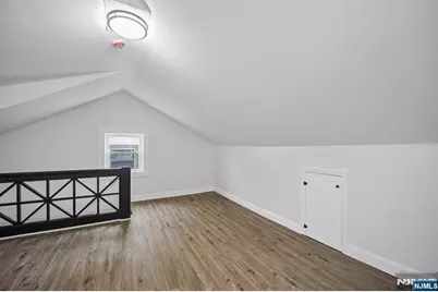 18 Hilton Avenue, Maplewood, NJ 07040 - Photo 20