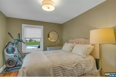 48 Harrison Avenue, Waldwick, NJ 07463 - Photo 10