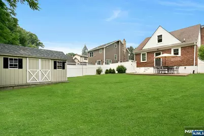 48 Harrison Avenue, Waldwick, NJ 07463 - Photo 26