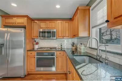 48 Harrison Avenue, Waldwick, NJ 07463 - Photo 6