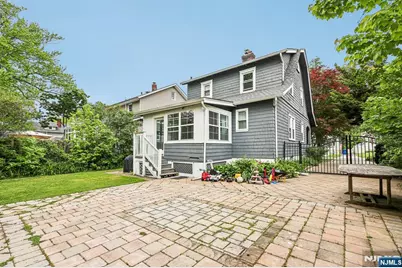 163 Poplar Avenue, Hackensack, NJ 07601 - Photo 42