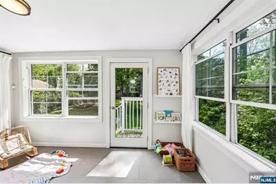 163 Poplar Avenue, Hackensack, NJ 07601 - Photo 28