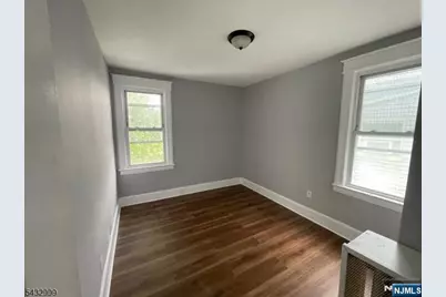 8 Treacy Avenue 1 #1, Newark, NJ 07108 - Photo 6