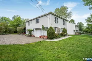 433 Tappan Rd, Northvale, NJ 07647 - Photo 2