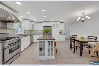 140 Boulevard, Glen Rock, NJ 07452 - Photo 10