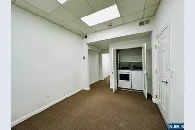 1 W Columbia Avenue 1 #1, Palisades Park, NJ 07650 - Photo 4