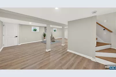 484 Sylvan Street, Saddle Brook Township, NJ 07663 - Photo 22