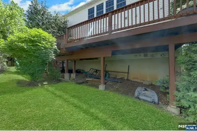 81 Lafayette Circle, Totowa, NJ 07512 - Photo 48