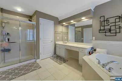81 Lafayette Circle, Totowa, NJ 07512 - Photo 40