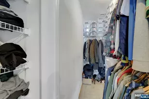 81 Lafayette Cir, Totowa, NJ 07512 - Photo 28