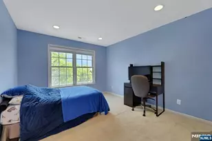 81 Lafayette Cir, Totowa, NJ 07512 - Photo 20