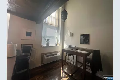 464 Central Avenue B9 #B9, Jersey City, NJ 07307 - Photo 8