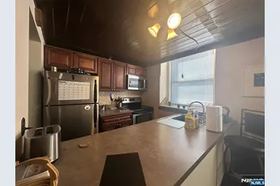 464 Central Avenue B9 #B9, Jersey City, NJ 07307 - Photo 6