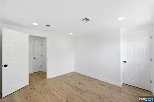 59 Erie Ave, Midland Park, NJ 07432 - Photo 16