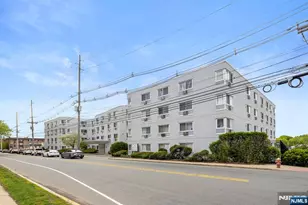 333 Grand Ave 1I, Palisades Park, NJ 07650 - Photo 16
