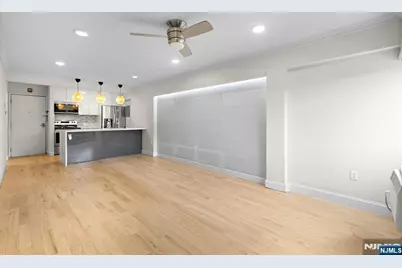 333 Grand Avenue 1I #1I, Palisades Park, NJ 07650 - Photo 1
