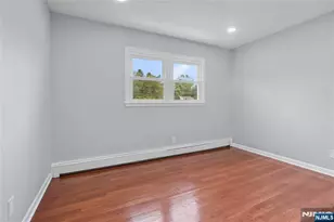 230 Orchard Dr, Mahwah, NJ 07430 - Photo 12