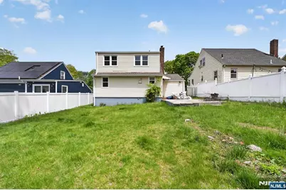 28 Livingston Place, Teaneck Township, NJ 07666 - Photo 24