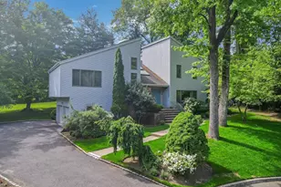 18 Mission Way, Tenafly, NJ 07670 - Photo 2