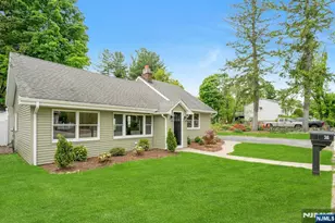 38 Lakeview Ave, Ringwood, NJ 07456 - Photo 1