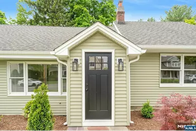 38 Lakeview Avenue, Ringwood, NJ 07456 - Photo 2