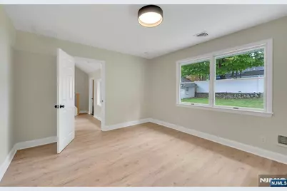 38 Lakeview Avenue, Ringwood, NJ 07456 - Photo 16