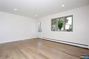 20 Dojean Ct, Bergenfield, NJ 07621 - Photo 6