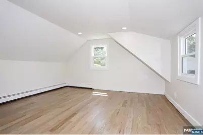 20 Dojean Court, Bergenfield, NJ 07621 - Photo 28