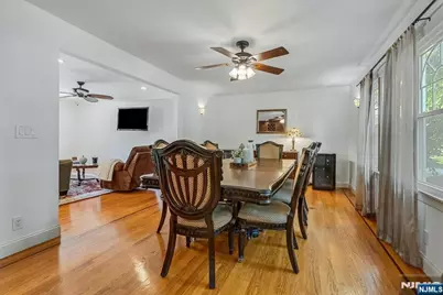 254 Hoppers Lane, Paramus, NJ 07652 - Photo 6