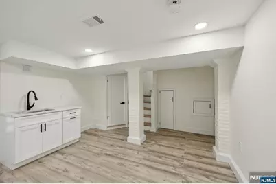 606 5th Street, Carlstadt, NJ 07072 - Photo 32