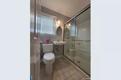 18A Elmwood Court 18A #18A, Elmwood Park, NJ 07407 - Photo 14