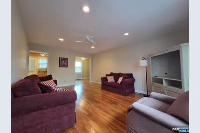 18A Elmwood Court 18A #18A, Elmwood Park, NJ 07407 - Photo 8