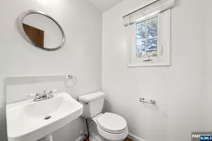 89 Forsythia Ln B, Paramus, NJ 07652 - Photo 16