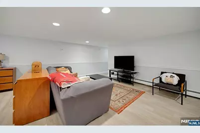 22 Hampton Court 422 #422, Washington Township, NJ 07676 - Photo 24