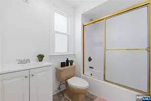 136 56th St, Bayonne, NJ 07002 - Photo 22