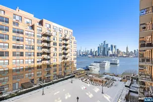 2 Constitution Ct 814, Hoboken, NJ 07030 - Photo 6