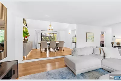 231 Beech Drive, River Edge, NJ 07661 - Photo 6