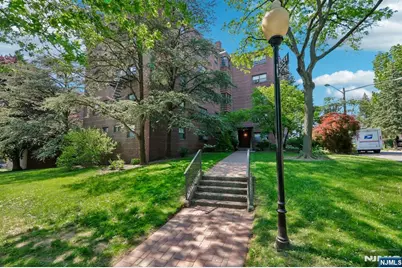 3031 Edwin Avenue 4H #4H, Fort Lee, NJ 07024 - Photo 2