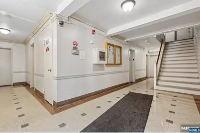 3031 Edwin Avenue 4H #4H, Fort Lee, NJ 07024 - Photo 4