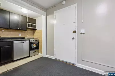 3031 Edwin Avenue 4H #4H, Fort Lee, NJ 07024 - Photo 6