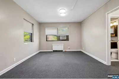 3031 Edwin Avenue 4H #4H, Fort Lee, NJ 07024 - Photo 8