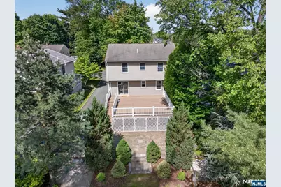 538 Coolidge Place, Paramus, NJ 07652 - Photo 40