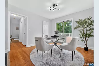 538 Coolidge Place, Paramus, NJ 07652 - Photo 12