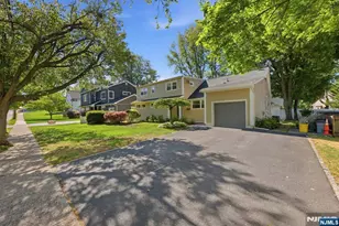 455 Hoffman Ave, New Milford, NJ 07646 - Photo 2